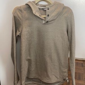 Women’s north face hooded pullover
